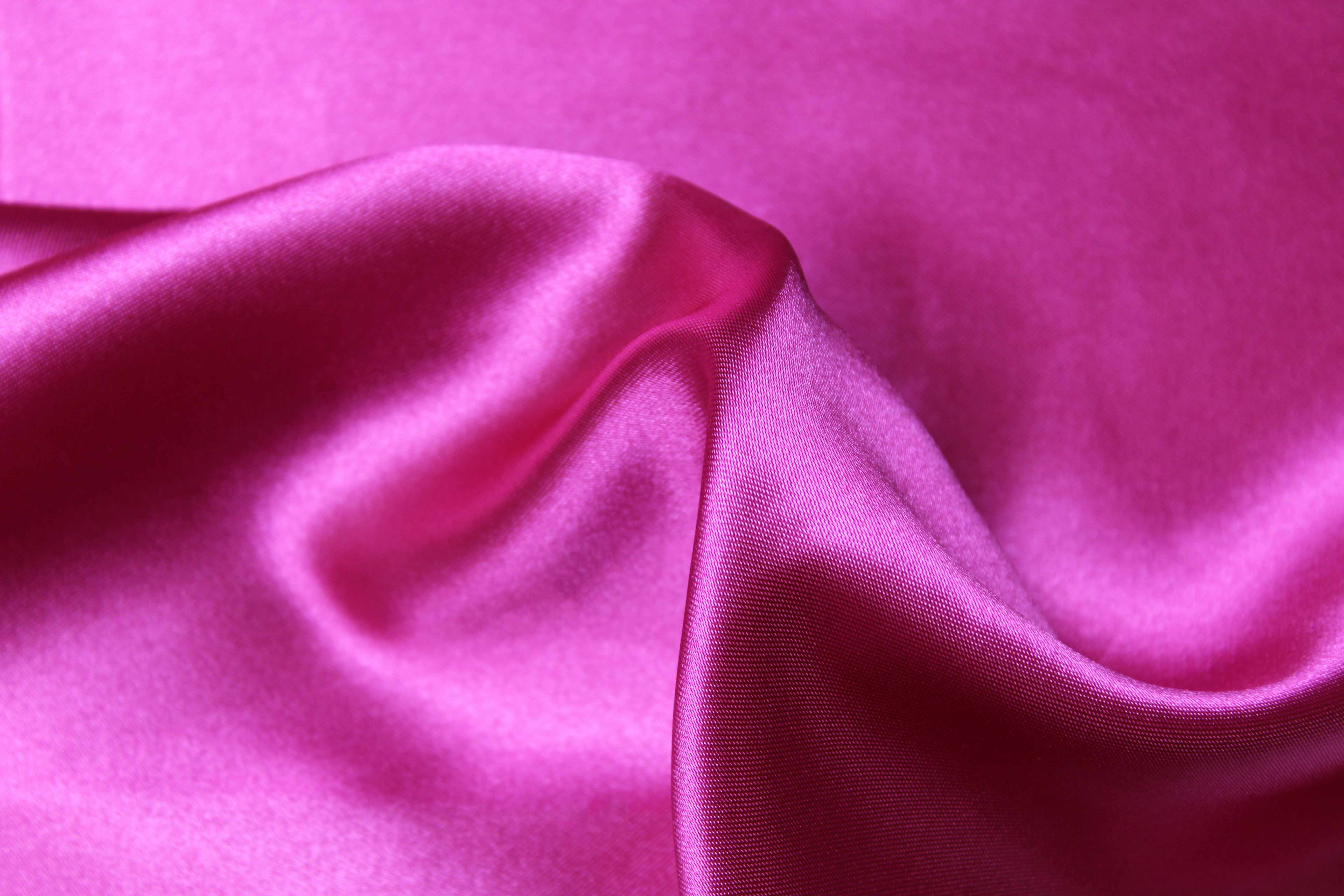 POLY SATIN - CERISE